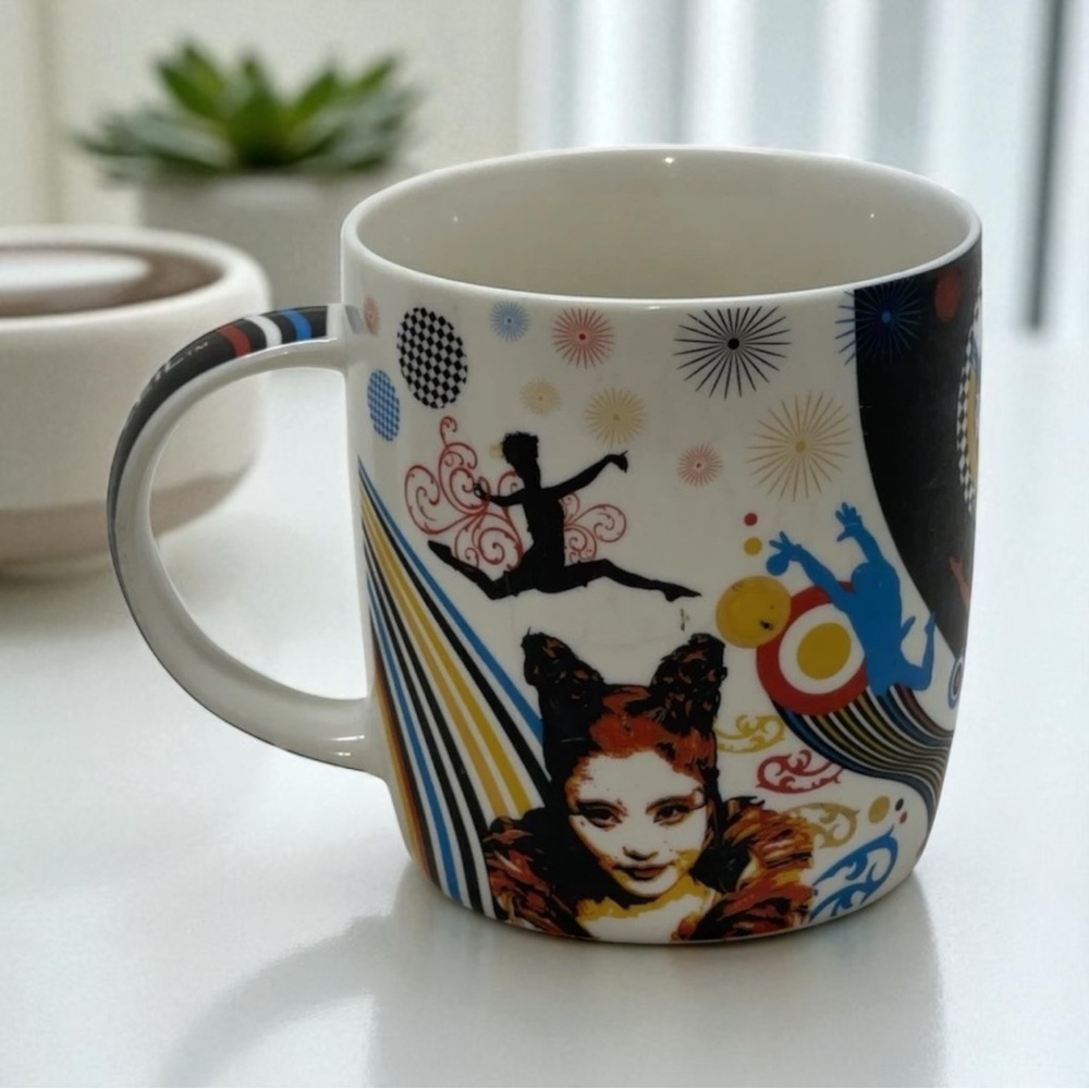 Cirque Du Soleil "O" Las Vegas Bellagio Mug ~ 12 fl.oz,